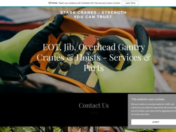 starkcranes.com